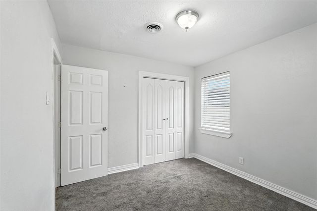 1808 Del Oak Drive, Mesquite, TX 75149