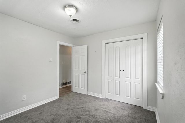 1808 Del Oak Drive, Mesquite, TX 75149