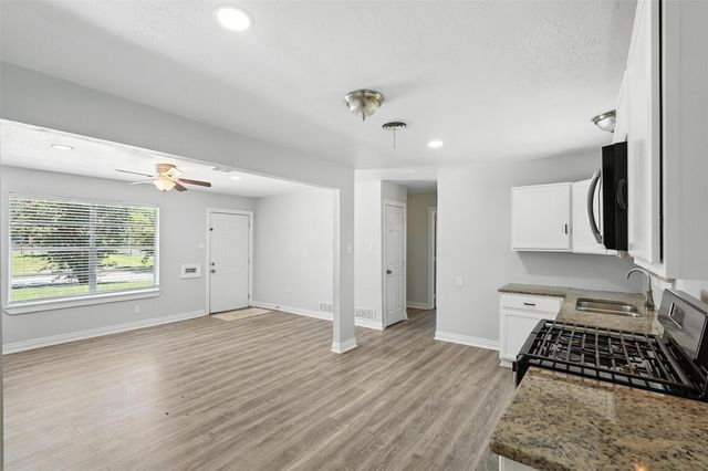 1808 Del Oak Drive, Mesquite, TX 75149