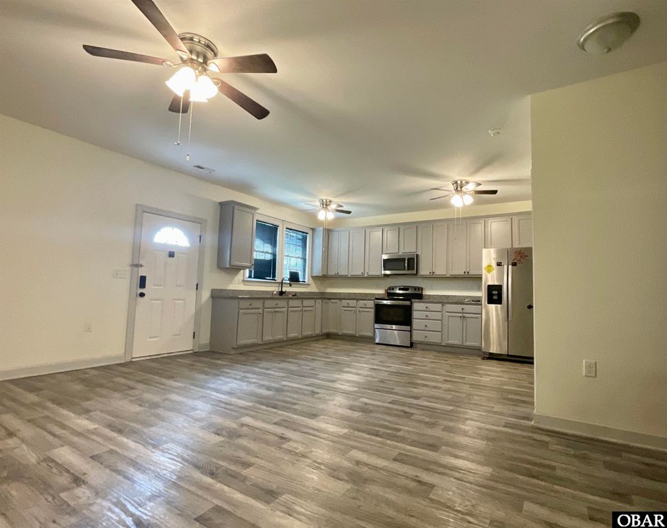Image 10 of property listing at 103 Lawrence Drive Lot 41, Elizabeth City, NC 27909