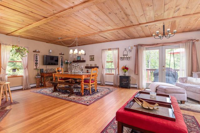 1057 Quarry Road, Chester, VT 05143