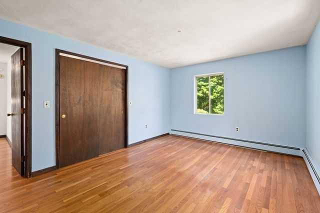 50 Notre Dame Rd, Bedford, MA 01730