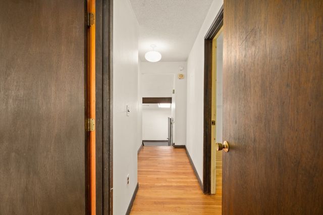 50 Notre Dame Rd, Bedford, MA 01730