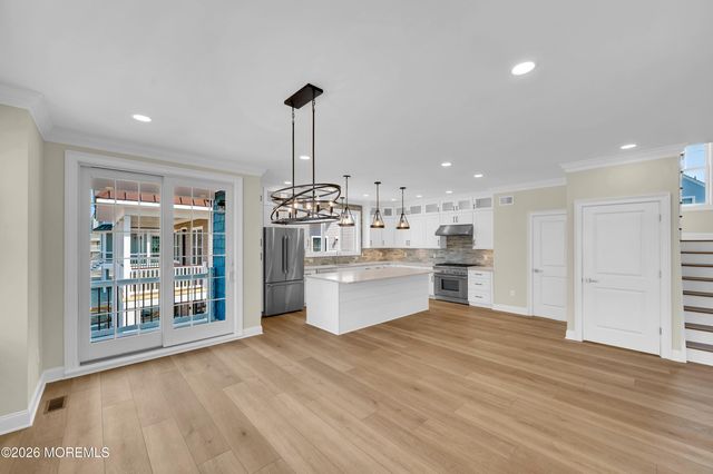 105 5th Avenue, Ortley Beach, NJ 08751