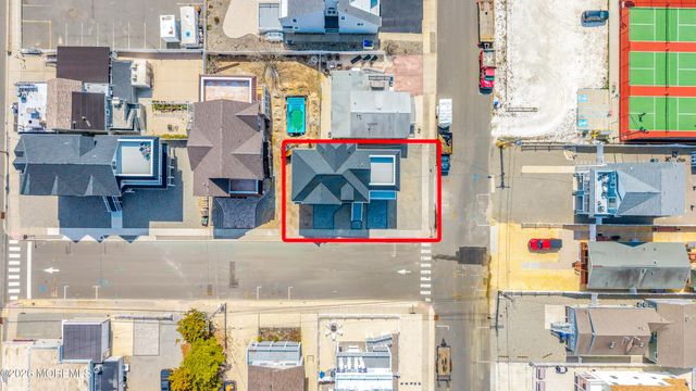 105 5th Avenue, Ortley Beach, NJ 08751