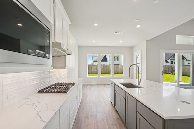1302 Berry Brook Drive, Missouri City, TX 77459