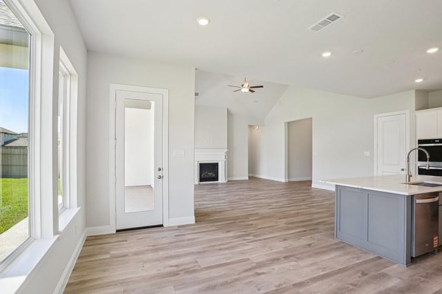 1302 Berry Brook Drive, Missouri City, TX 77459