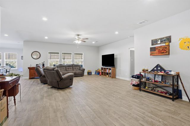 708 Golden Gate Park Road, Alvarado, TX 76009