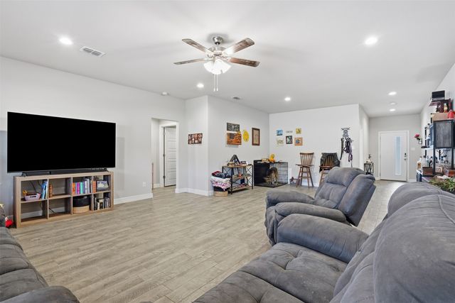 708 Golden Gate Park Road, Alvarado, TX 76009