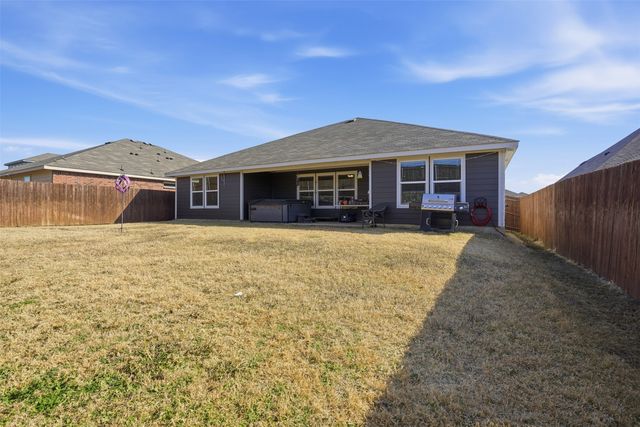 708 Golden Gate Park Road, Alvarado, TX 76009