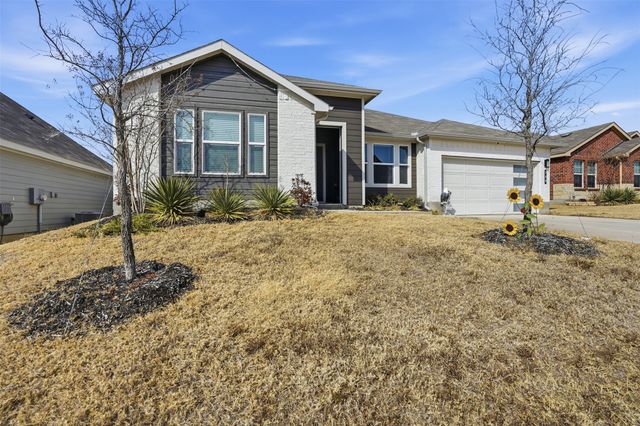 708 Golden Gate Park Road, Alvarado, TX 76009