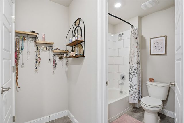 708 Golden Gate Park Road, Alvarado, TX 76009