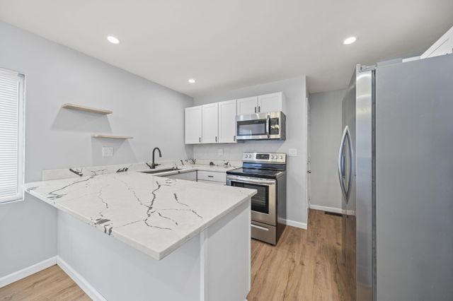 2916 Hamilton Avenue, Columbus, OH 43224