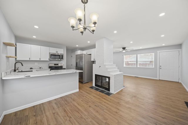 2916 Hamilton Avenue, Columbus, OH 43224