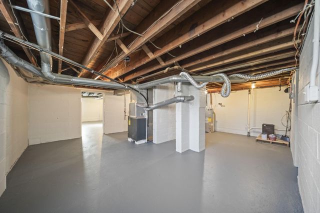 2916 Hamilton Avenue, Columbus, OH 43224