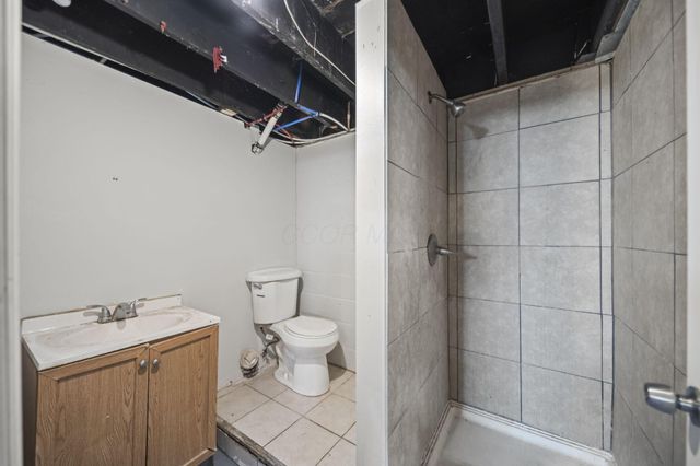 2916 Hamilton Avenue, Columbus, OH 43224