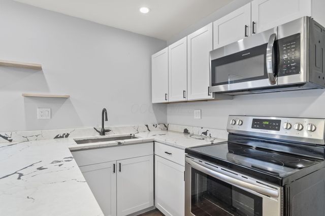 2916 Hamilton Avenue, Columbus, OH 43224