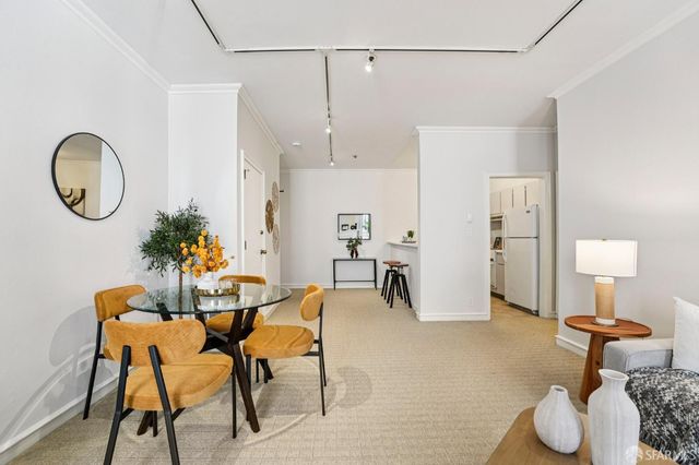 930 Pine Street 315, San Francisco, CA 94108