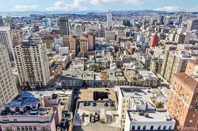 930 Pine Street 315, San Francisco, CA 94108