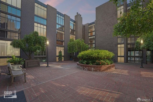 930 Pine Street 315, San Francisco, CA 94108