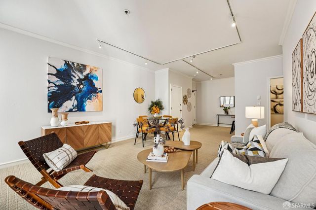 930 Pine Street 315, San Francisco, CA 94108
