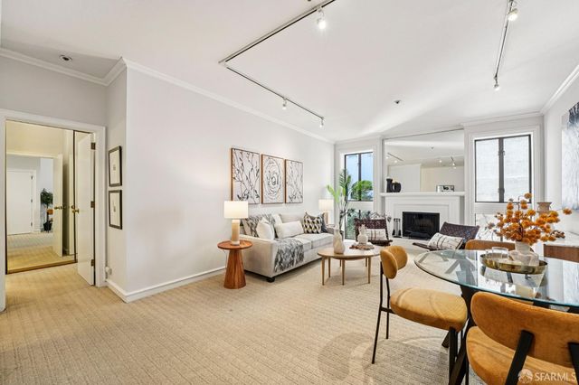 930 Pine Street 315, San Francisco, CA 94108