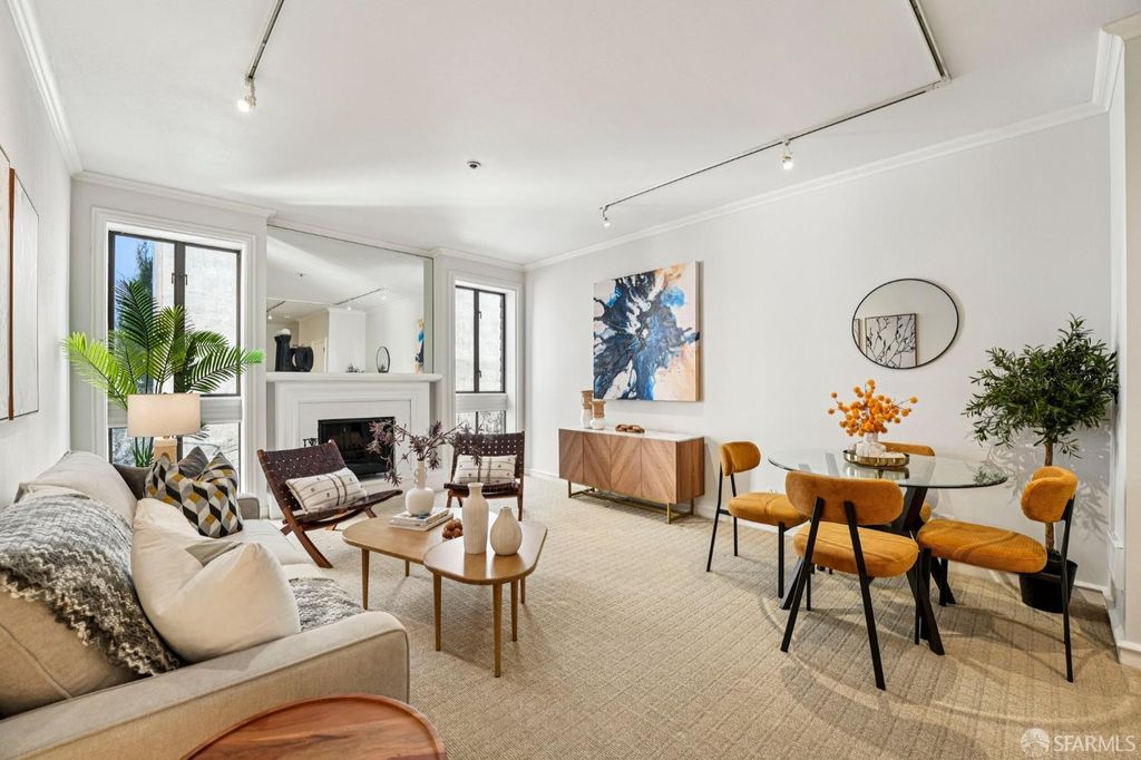 930 Pine Street 315, San Francisco, CA 94108