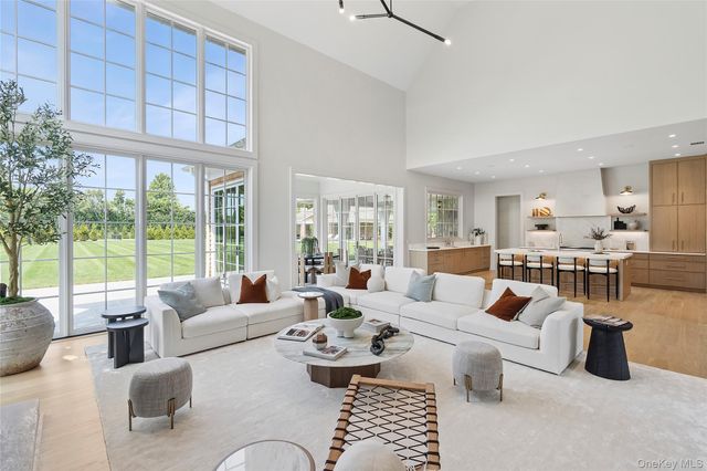 120 Halsey Lane, Bridgehampton, NY 11932
