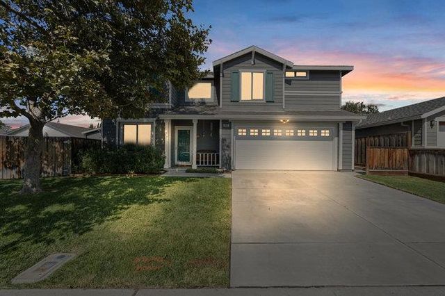 2421 Valley View Road, Hollister, CA 95023