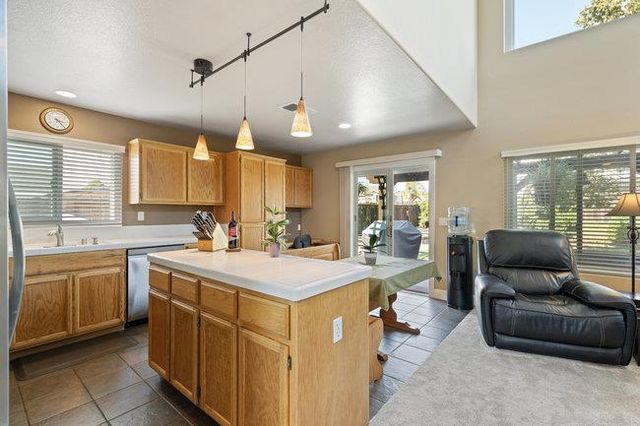 2421 Valley View Road, Hollister, CA 95023