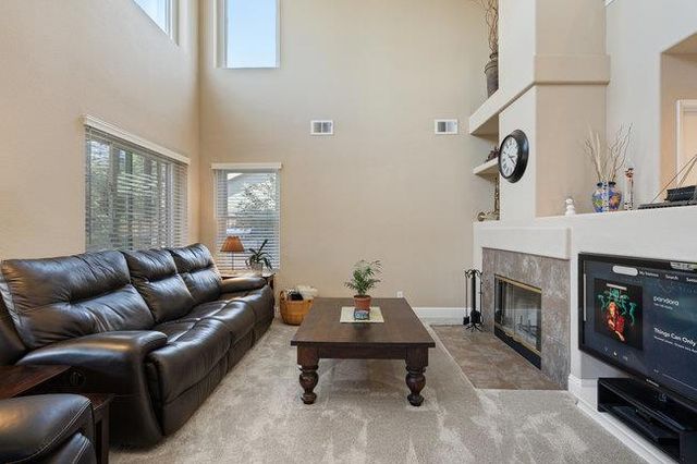 2421 Valley View Road, Hollister, CA 95023