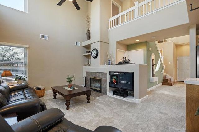 2421 Valley View Road, Hollister, CA 95023