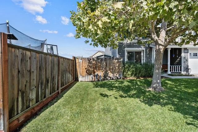 2421 Valley View Road, Hollister, CA 95023