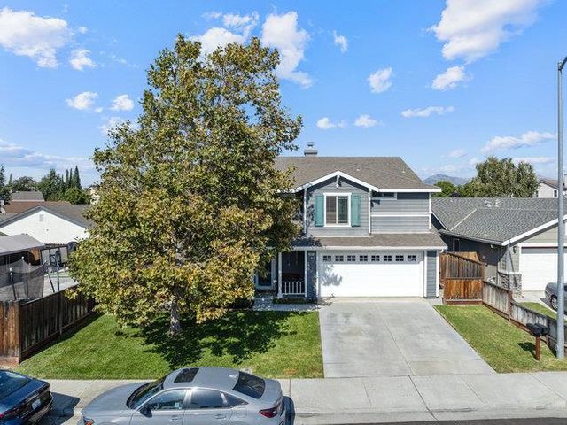 2421 Valley View Road, Hollister, CA 95023