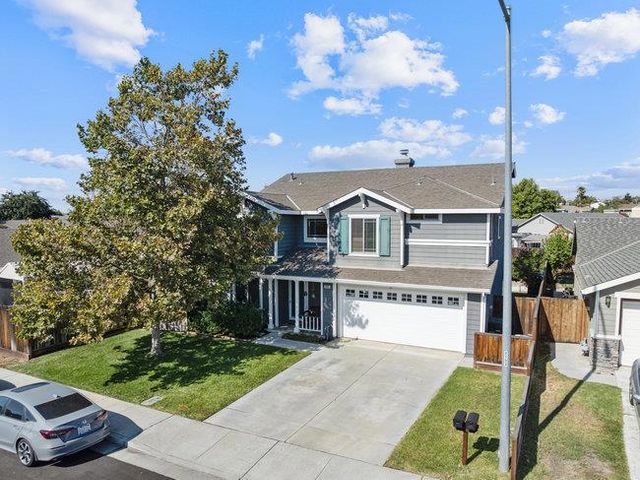 2421 Valley View Road, Hollister, CA 95023