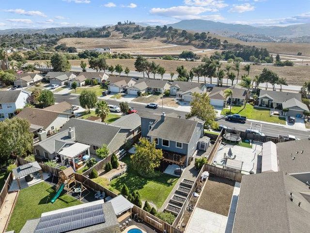 2421 Valley View Road, Hollister, CA 95023