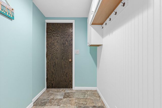 14320 13th Avenue N, Plymouth, MN 55447