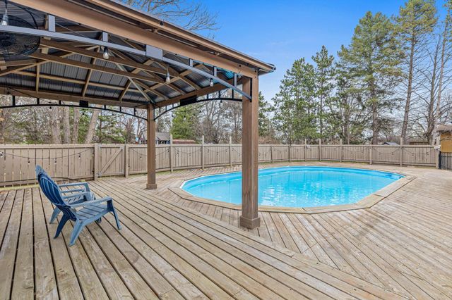 14320 13th Avenue N, Plymouth, MN 55447