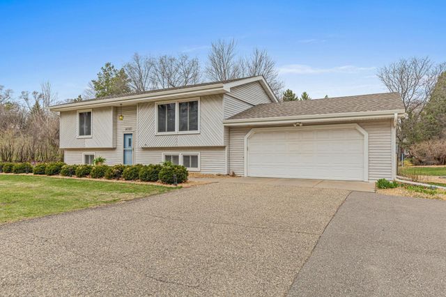 14320 13th Avenue N, Plymouth, MN 55447