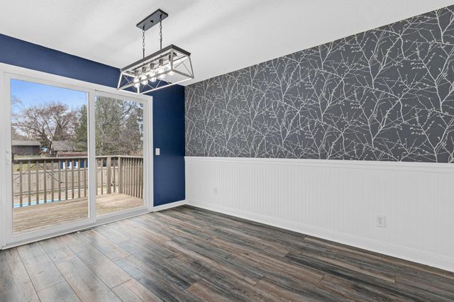 14320 13th Avenue N, Plymouth, MN 55447