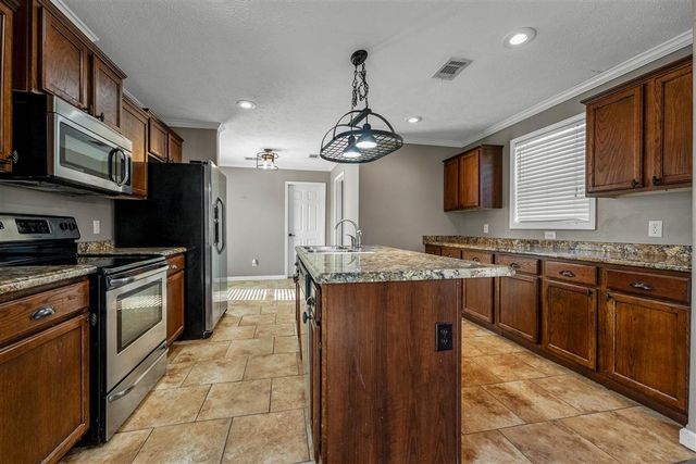 3536 Topsy Road, Lake Charles, LA 70611