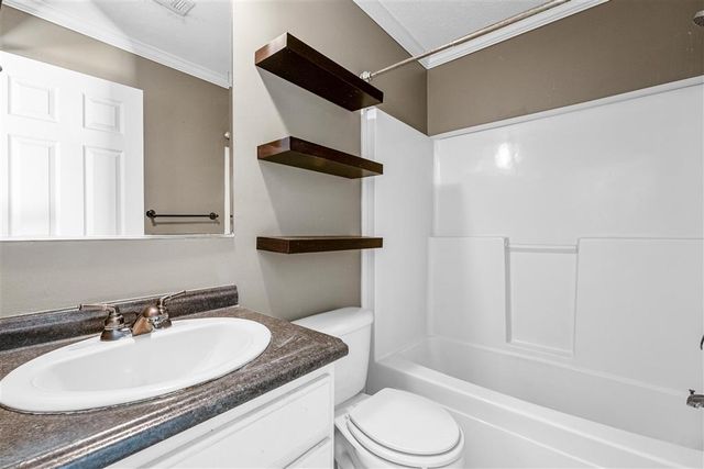 3536 Topsy Road, Lake Charles, LA 70611