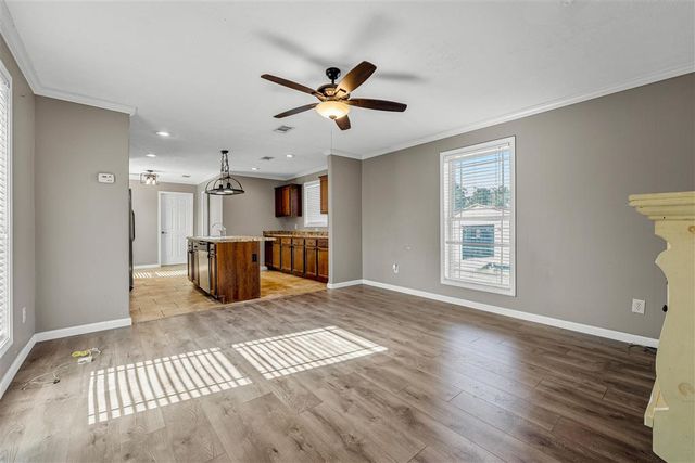 3536 Topsy Road, Lake Charles, LA 70611