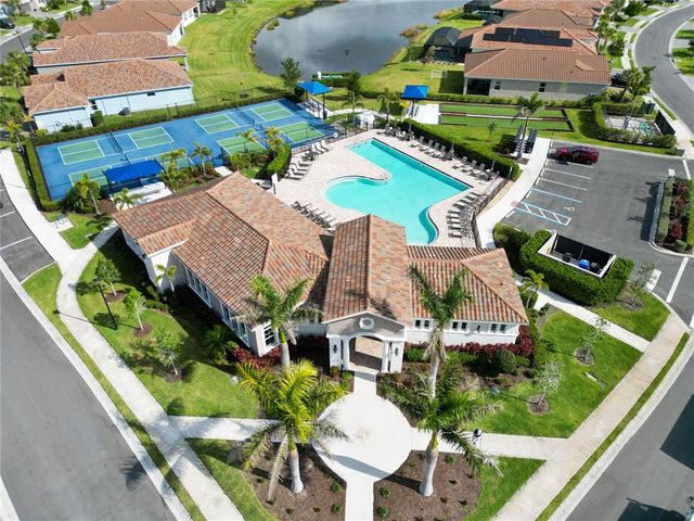412 DAYLILY BOULEVARD, Nokomis, FL 34275