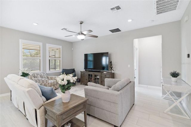 412 DAYLILY BOULEVARD, Nokomis, FL 34275
