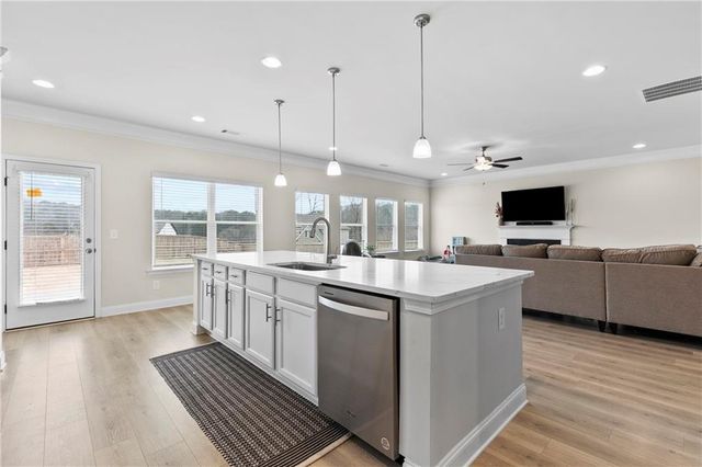 1304 Honeysuckle Lane, Hoschton, GA 30548