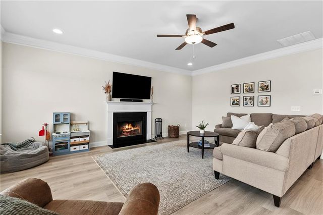 1304 Honeysuckle Lane, Hoschton, GA 30548