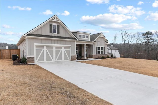 1304 Honeysuckle Lane, Hoschton, GA 30548