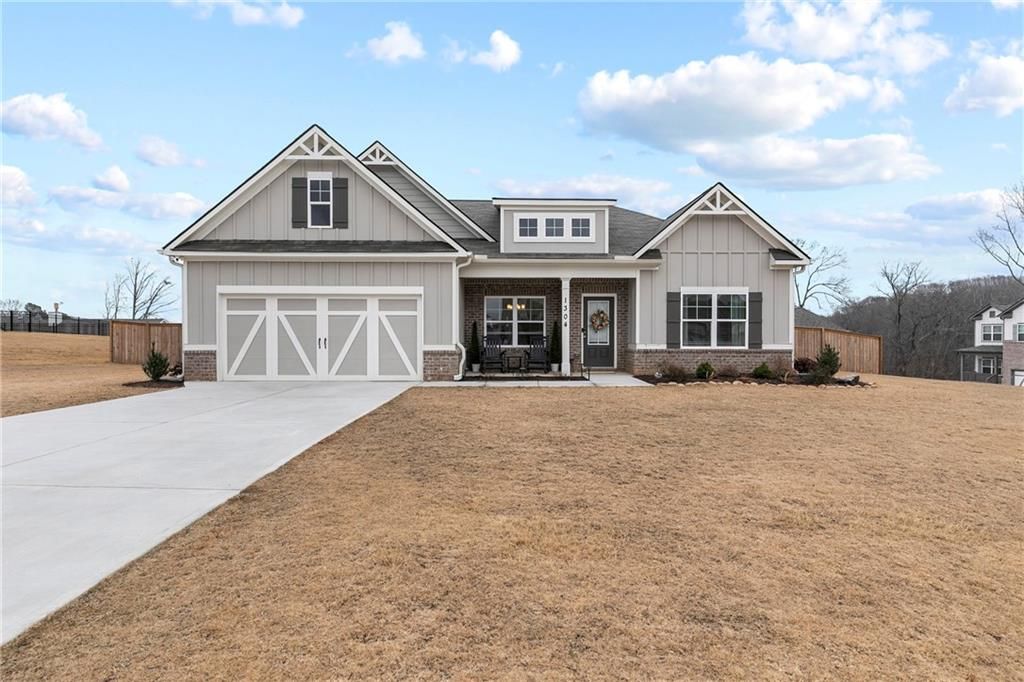 1304 Honeysuckle Lane, Hoschton, GA 30548
