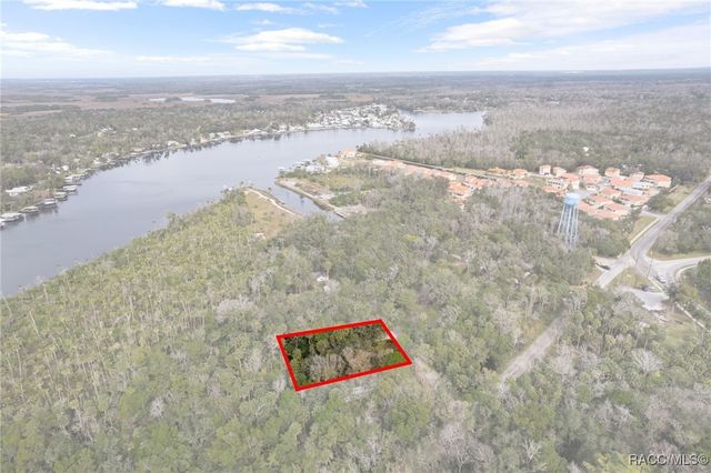4974 S Chauncey Point, Homosassa, FL 34448